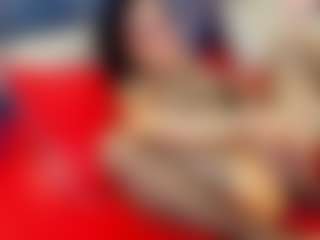 emily-86's Live Sex Cam Show