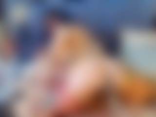 emily-86's Live Sex Cam Show