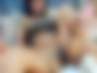 emily-86's Live Sex Cam Show