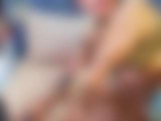 emily-86's Live Sex Cam Show