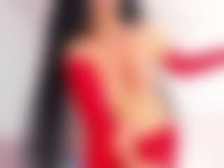 ClaireWarner MILF webcam performer live streaming