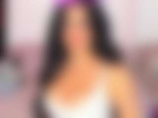 Live cam show with ClaireWarner - Amateur on Camsoda