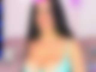 Live cam show with ClaireWarner - Strip Mature on TastyBlacksLive