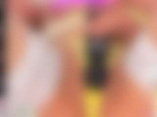 ClaireWarner's Live Sex Cam Show