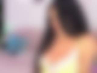 ClaireWarner MILF webcam performer live streaming