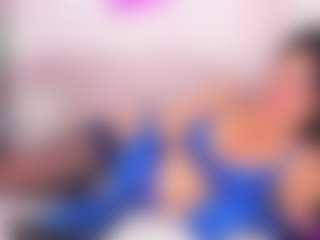 Live cam show with ClaireWarner - Bedroom Mature on Dolls Live