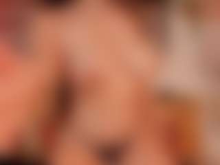 llanaa's Live Sex Cam Show