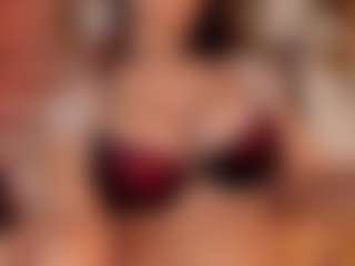 llanaa's Live Sex Cam Show