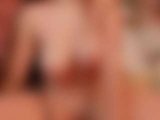 llanaa's Live Sex Cam Show