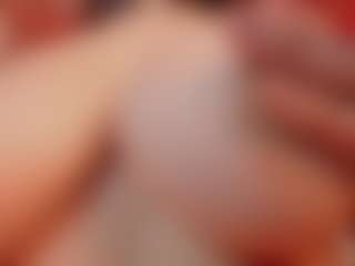 llanaa's Live Sex Cam Show