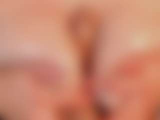 llanaa's Live Sex Cam Show