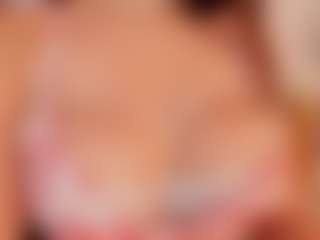 llanaa's Live Sex Cam Show