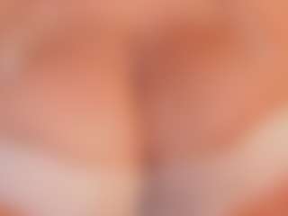 llanaa's Live Sex Cam Show