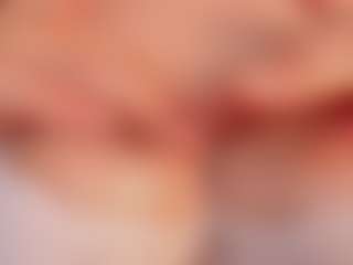 llanaa's Live Sex Cam Show