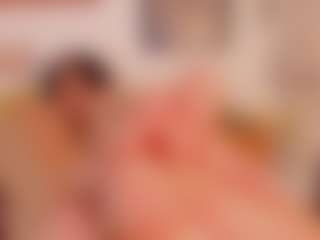 llanaa's Live Sex Cam Show