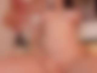 llanaa's Live Sex Cam Show