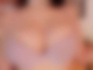llanaa's Live Sex Cam Show