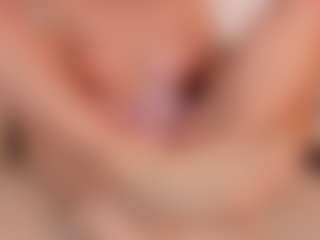 llanaa's Live Sex Cam Show