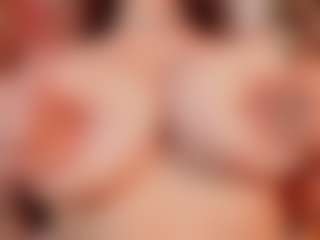 llanaa's Live Sex Cam Show