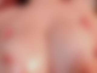 llanaa's Live Sex Cam Show