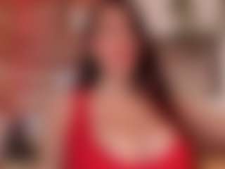Live cam show with llanaa - Green Eyes on Dolls Live