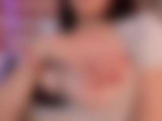 Live cam show with llanaa - Dildo Or Vibrator on Dolls Live