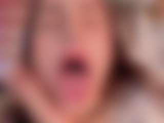 llanaa's Live Sex Cam Show
