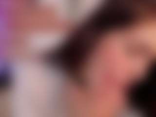 llanaa's Live Sex Cam Show