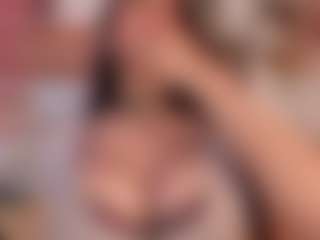 llanaa's Live Sex Cam Show
