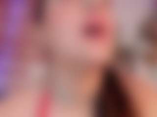 llanaa's Live Sex Cam Show