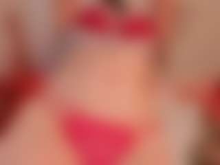 Live cam show with llanaa - Flashing on Livezox