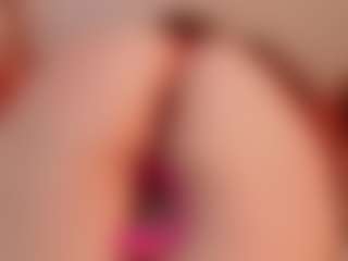 llanaa's Live Sex Cam Show