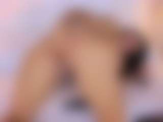Live cam show with Nathali-Jones - Camel Toe on pussylord.com