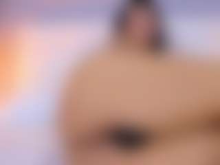 Live cam show with Nathali-Jones - Petite on xDating