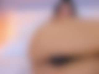 Live cam show with Nathali-Jones - Body Massage on 1on1-livenow