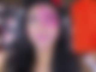 Live cam show with Nathali-Jones - Facial on Camsoda