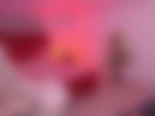Live cam show with MadissonSoft - Living Room on luckytryst.com