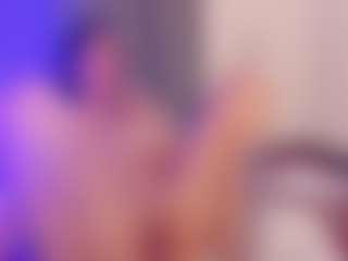 Live cam show with LILI - Butt Plug on Camsoda