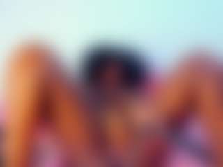 Live cam show with MelodyBae - Shaved Pussy on Fapmatic.com