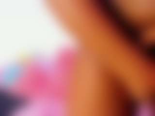 Live cam show with MelodyBae - BBW on SxyPornLive