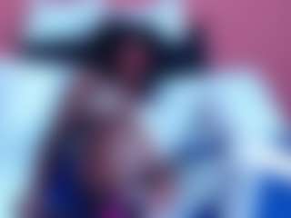 Live cam show with MelodyBae - Flashing on Chatstar