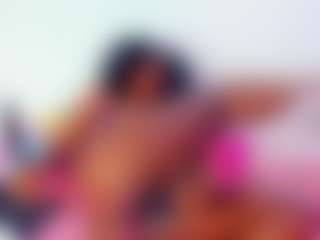 Live cam show with MelodyBae - Ebony on fapnchat | colombia
