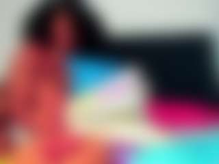 Live cam show with MelodyBae - Bedroom on CamwithHer