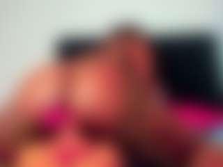 Live cam show with MelodyBae - Bedroom Black on Gym Cam Girls
