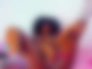 Live cam show with MelodyBae - Flashing on xxxlivecams.org