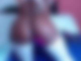 Live cam show with MelodyBae - Ebony Big Tits on sexylive.show