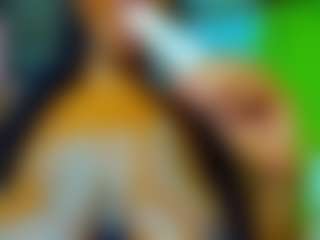 Live cam show with MelodyBae - Control on StripNow