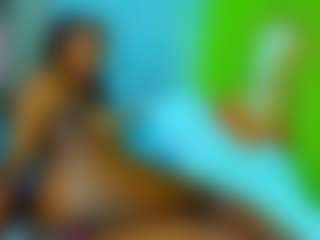 Live cam show with MelodyBae - Flashing on galaxygirlnitro.com
