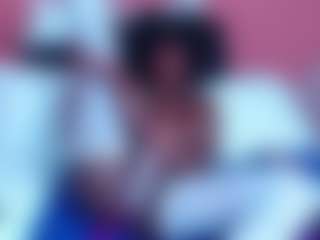 Live cam show with MelodyBae - Black Toys on Dare Cams