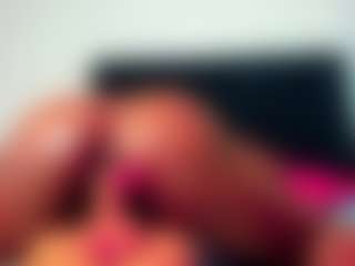 Live cam show with MelodyBae - Living Room on Milfs Live